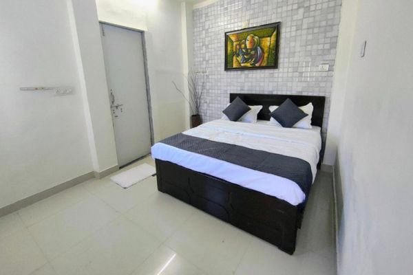 room (1)